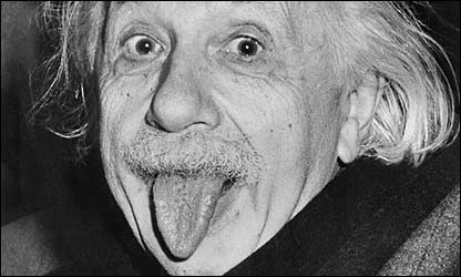 Albert Einstein - Acertijo pez einstein-acertijo